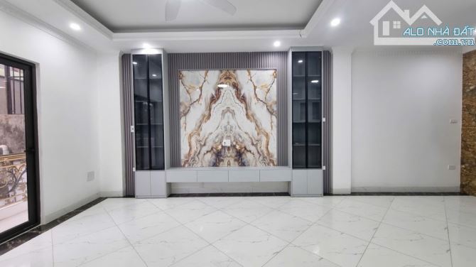 🏡SIÊU PHẨM NAM TỪ LIÊM. XÂY MỚI TINH - Dt 60m x 6 TẦNG THANG MÁY.  - GIÁ CHỈ 9 TỶ. - 1