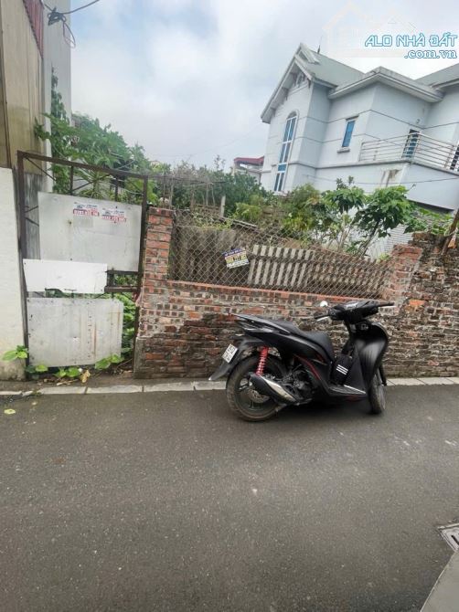 BÁN ĐẤT ĐẸP-GIÁ ĐẸP-VỊ TRÍ ĐẸP-49m2 NHỈNH 5 TỶ (TL ) Ô TÔ QUA NHÀ GIÁ ĐẦU TƯ - 1