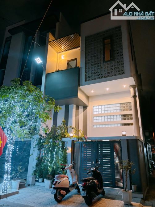 🏠 BÁN NHÀ 3 tầng 2 MẶT TIỀN 5m5   Lê Thị Tính - 1
