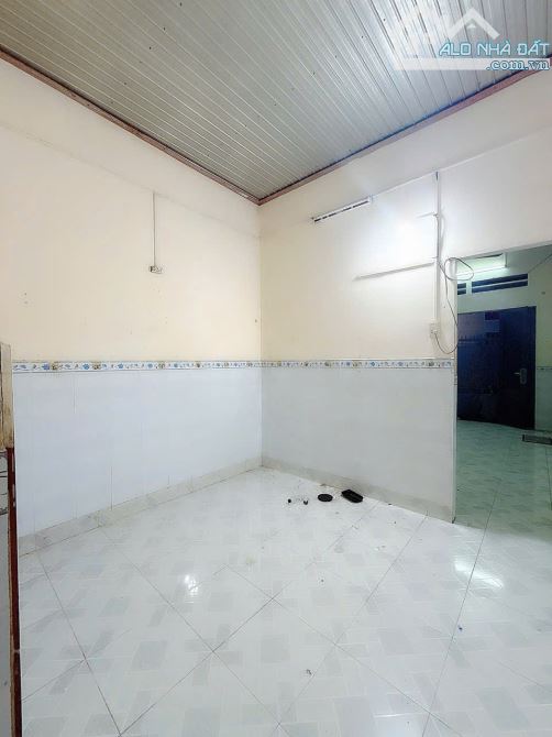 Chỉ 1,55 tỷ sở hữu nhà ngay trung tâm Biên Hoà-P.Quyết Thắng, gần chợ, bờ kè, trường học - 1