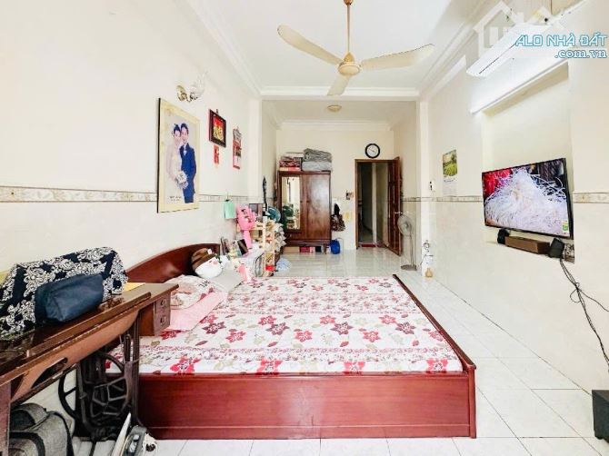 MẶT TIỀN KD VIP NGUYỄN TRỌNG TUYỂN PHÚ NHUẬN - 75M2, 3 TẦNG - GIÁ CHỈ 14.7 TỶ - 1