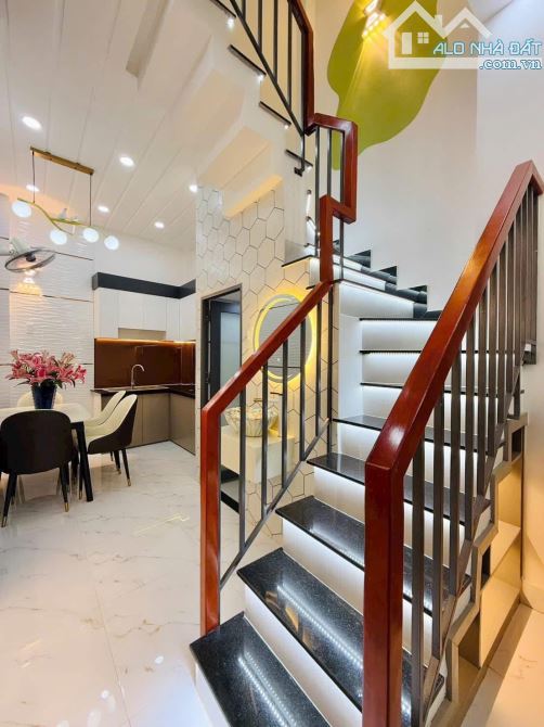 GẤP, HÀNG NGỘP! Đường Cô Giang 4tỷ2 Dt 53m2 (3PN 3WC), Hẻm 3m có vỉa hè - 1
