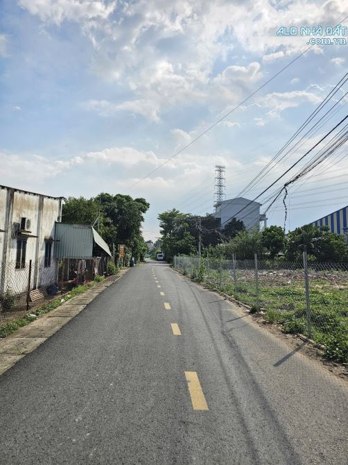 lô đất 151m2 3ty2 và 298,8m2 6ty3 gần ngã tư Miếu Ông Cù 500m, p.Tân Phước Khánh - 1