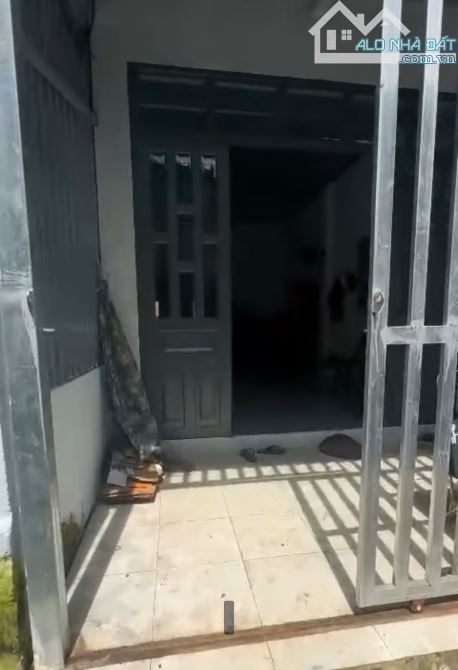 Bán nhanh căn nhà gần chợ Thạnh Phú giá đầu tư cho thuê kinh doanh buôn bán tốt - 1
