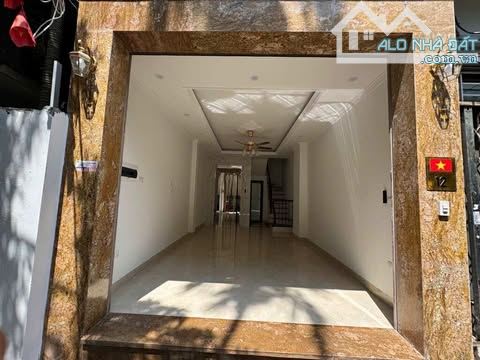 Nhà mới đẹp lung linh, Ô tô đỗ cửa, ngõ thông, thoáng trước sau, gần QL32 ga tàu cao tốc - 1