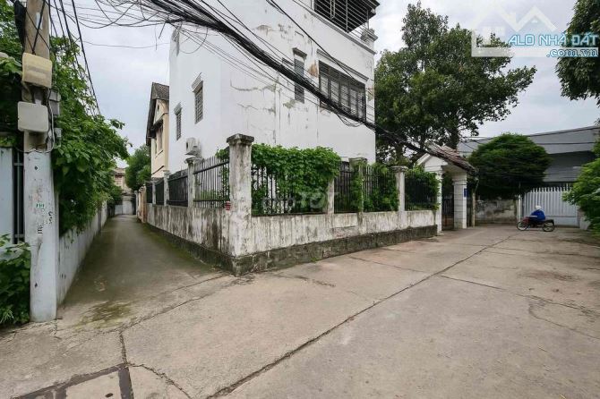 Bán Nhà 1 trệt 1 lửng 61m2 – 2PN – Linh Chiểu ngay trung tâm Thủ Đức - 1