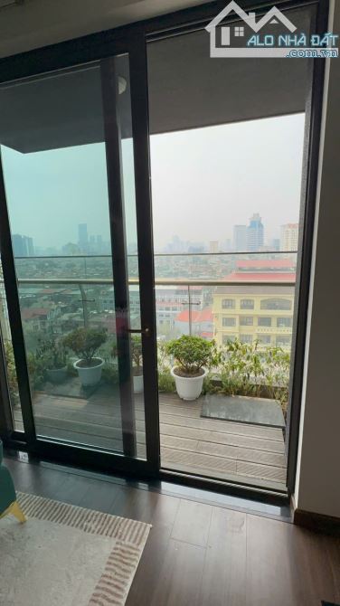 Cần bán CH chung cư Green Diamond 93 Láng Hạ 137m - 15,1 tỷ full nội thất, có 2 slot ô tô - 1