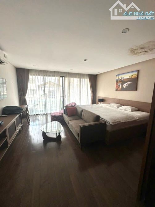 BÁN TOÀ CĂN HỘ DỊCH VỤ KHỦNG PHỐ LIỄU GIAI - 1