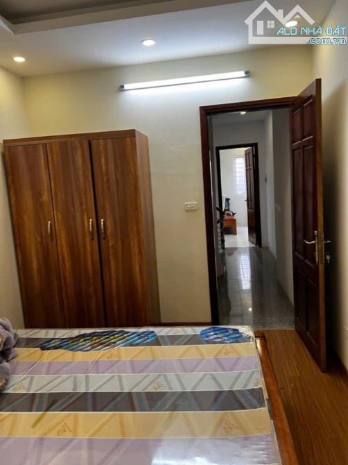 Bán gấp nhà riêng 30m 5 tầng 3ngủ Phố Yên Hoà Cầu Giấy Hà Nội .giá 7.7tỷ - 1