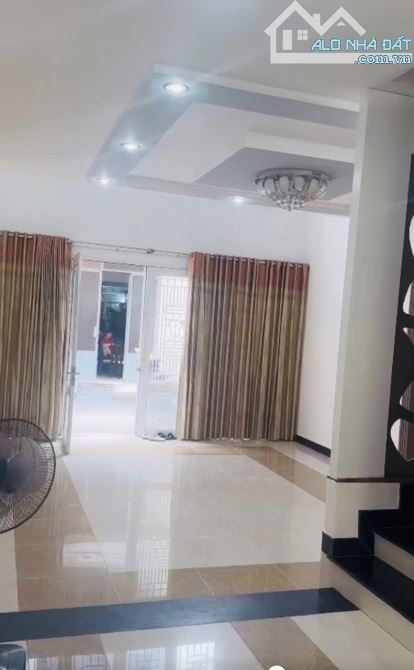 Hẻm xe Hơi 6M Đường Lam Sơn, Cửu Long Ngay Sân Bay Khu Vip 4 Tầng 8 tỷ9 - 1