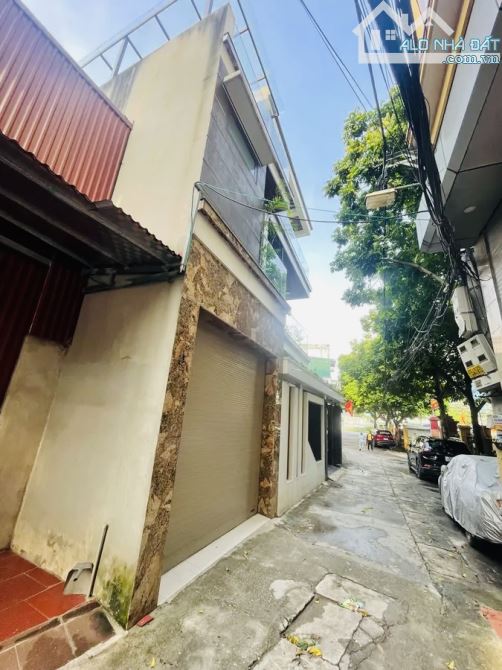 NHÀ C4 LÔ GÓC – TRUNG TÂM NGỌC HỒI. Ô TÔ VÀO TẬN NHÀ    •   Diện tích: 107m² – Mặt tiền 7 - 1