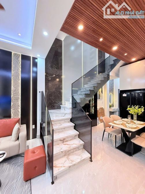 Chính chủ gửi bán nhà 2 tầng lô góc 2 mặt kiệt full toàn bộ nội thất kiệt đường Hải Phòng. - 1