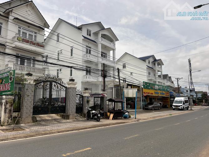 bán lô đất mặt tiền Nguyên Tử Lực - Đà Lạt _ngang 5.5m cách Hồ Xuân Hương chỉ 1,5km - 1
