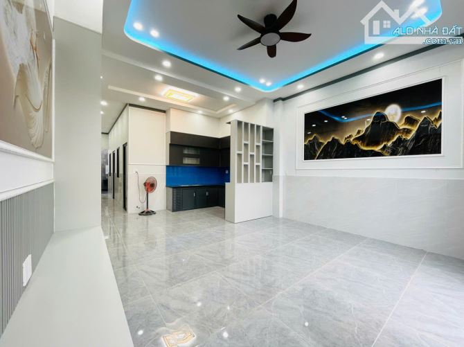 1 Căn Duy Nhất Giáp Hóc Môn Thiết Kế Hiện Đại Cho Gia Đình 2 Thế Hệ, Sổ Hồng Riêng - 1