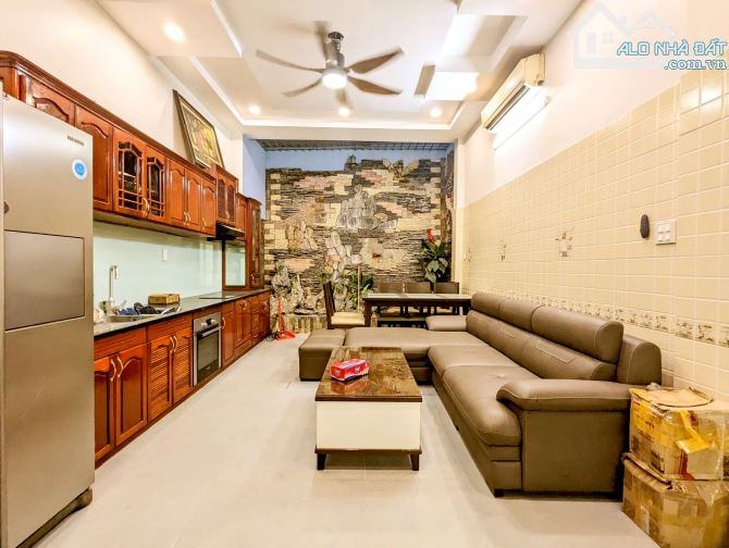 Bán nhà Phân lô QĐ Hoàng Văn Thái- 67Mx 7 tầng- view cực thoáng- oto vào nhà- dừng đỗ 24/7 - 1