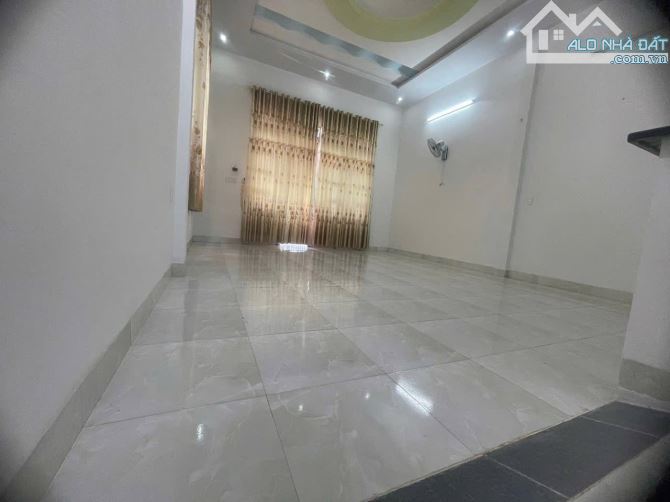 Cần Bán căn nhà góc 2mt hẻm 152 Hoàng Hoa Thám thông 138 YNgong - 1