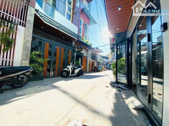 CẦN BÁN NHÀ TRUNG TÂM QUẬN THANH KHÊ, ĐÀ NẴNG GIÁ CHỈ NHỈNH 2 TỶ - 1