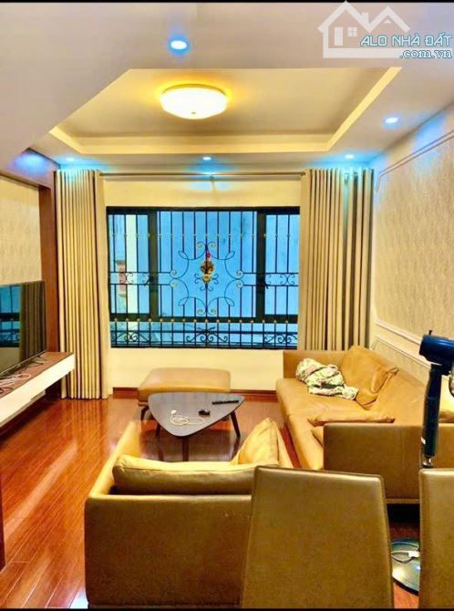 💥HOÀN TOÀN ĐẸP: Võng Thị 45.2m2, 5t, sát phố, nhà đẹp, full NT, 3 thoáng, gần Hồ Tây - 1