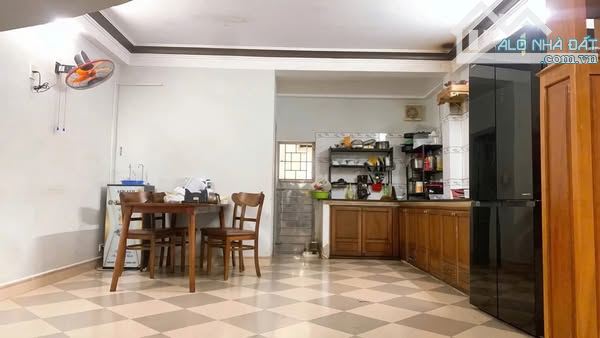 💥 BÁN NHÀ 3 TẦNG MẶT TIỀN HOÀ MINH 7 – GẦN BIỂN NGUYỄN TẤT THÀNH- GIÁ TỐT 💥 - 1