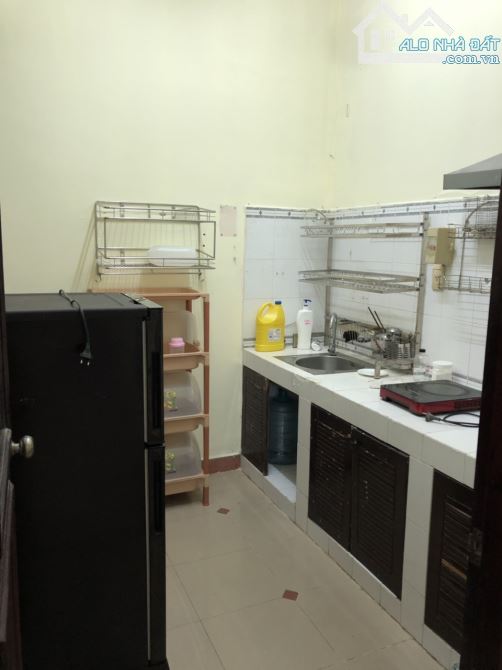 Cho thuê chung cư 312 Lạc Long Quân Quận 11 giá 7,5 triệu , nhà trống - 1