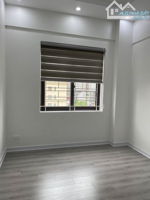 Cần bán căn hộ 65m2, 2 PN toà  Văn Quán, Hà Đông Giá 4.38 tỷ - 1