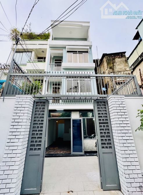 MẶT TIỀN KINH DOANH NGAY TRUNG TÂM PHÚ NHUẬN - 61M2 4 TẦNG 5PN NGANG 4M6 XE HƠI NGỦ NHÀ - - 1