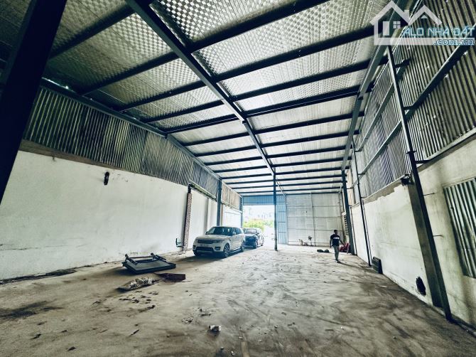 Cho thuê 250m2 kho mới sát ql3, có sân bãi - 1