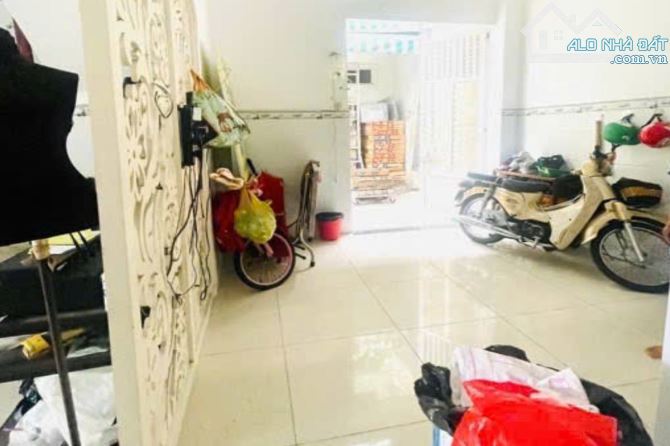 Bán nhà hẻm xe hơi Hoàng Xuân Nhị, Tân Phú, 40 m² (4m x 10m) - Giá 6.4 tỷ TL - 1