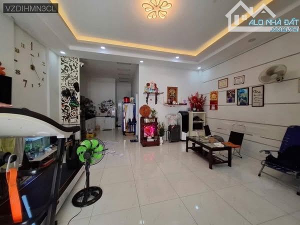 - 🏠[BÌNH TÂN] NGAY KHU TÊN LỬA - HẺM XE HƠI VÀO NHÀ - 96M2 NGANG 6M VUÔNG VỨC - KHÔNG LỖ - 1