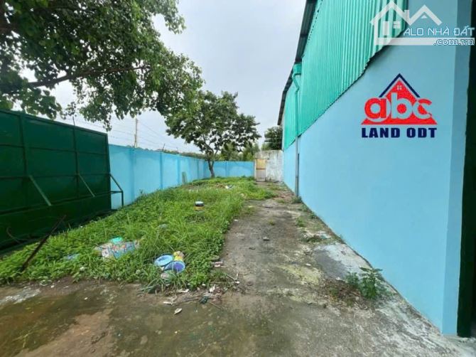 Cho thuê xưởng 2400m2 An Phước - Long Thành. Đồng Nai. Giá Chỉ : 60triệu/1 Tháng - 1