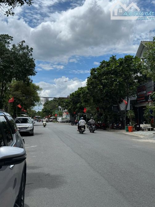 Bán đất MT đường 25 Hiệp Bình Chánh sau lưng gigamall đường vào NH bên sông - 1