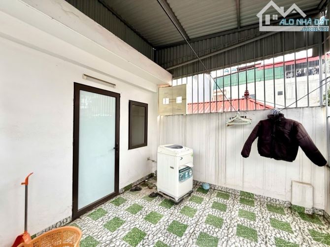 phố VIP Trần Thái Tông, 30m - 7,5 tỷ, gần ô tô, mặt tiền khủng, nhà đẹp. - 1