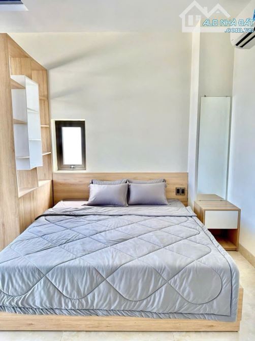 GẤP BÁN HẠ CHÀO 500TR – NHÀ MẶT PHỐ HOÀNG SĨ KHẢI – 100M2 – VIEW PHÁO HOA – GIÁ 11 TỶ - 1