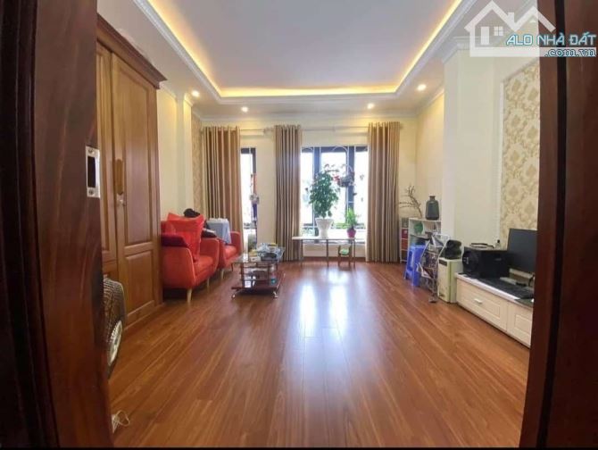Bán nhà ngõ 92 Đào Tấn, quận Ba Đình,  2 mặt thoáng, 29m, MT4m, 6 tầng đẹp. - 1