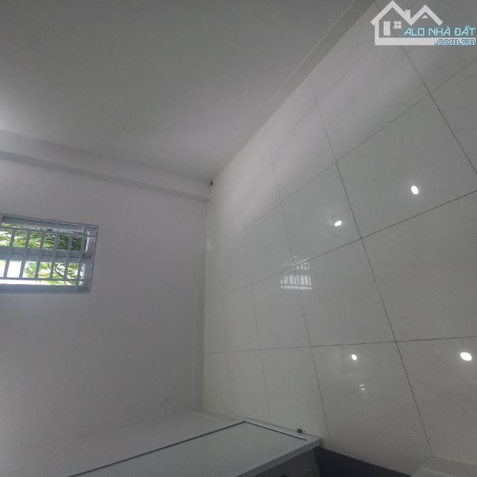 20m2 Nguyễn Bặc, 3 tầng, nở hậu, 2ty84 - 1