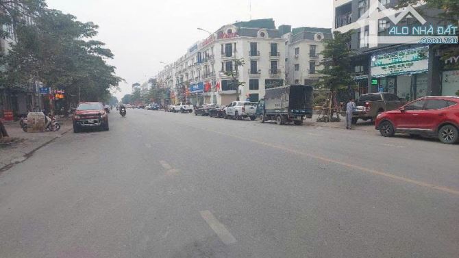 Siêu hiếm nhà Trâu Quỳ 65M, kinh doanh đỉnh, Ô tô chánh, đường trục chính, Giá nhỉnh 13 tỷ - 1