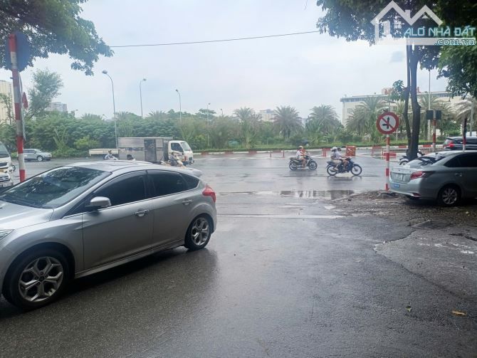 65M2 ĐẤT - NGÕ Ô TÔ TRÁNH - SÁT ĐẠI LỘ THĂNG LONG - PHÙ HỢP XÂY TÒA KINH DOANH - 1