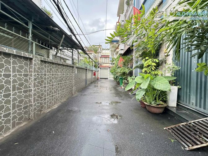 RẤT NGON - HXH NHỰA QUẬN 3 - CMT8 - 72M2 (4x18) A4 . Giá 12,5 tỷ - 1
