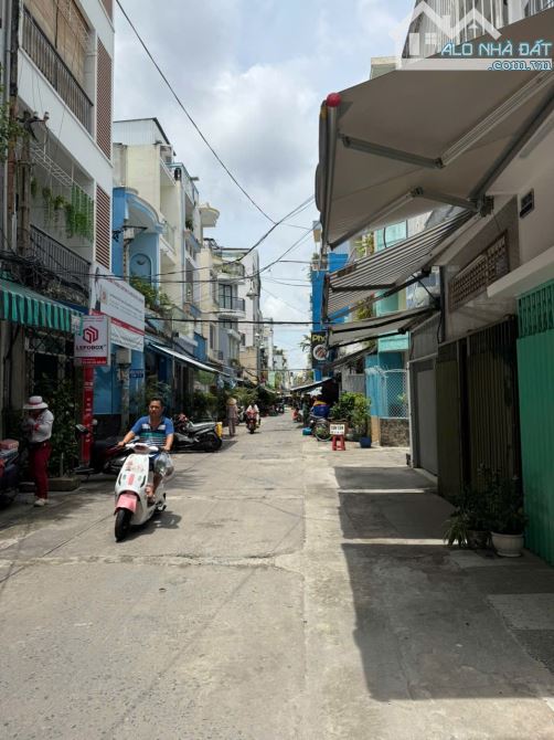 NHÀ ĐẸP NGUYỄN ĐÌNH CHIỂU, QUẬN 3, HẺM XE HƠI , DT: 4x17m - 5 Tầng - Giá; 20.5 tỷ - 1