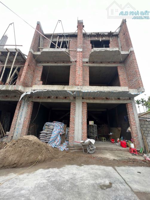 Bán nhà 3 tầng Phú Xuân oto đỗ cửa - 1