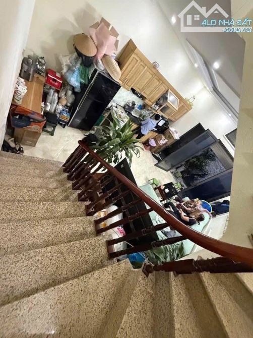 CHỈ 6 TỶ CÓ NHÀ TO ĐẸP ĐỊNH CÔNG 40 M2 X 4 TẦNG, SỔ ĐỎ CHÍNH CHỦ TIN ĐƯỢC KHÔNG? - 1