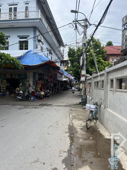 🔥 LÔ GÓC KCN QUANG MINH - TRỤC KINH DOANH "Ô TÔ KHÔNG CẦN PHANH" - 3 TỶ NHỈNH - CHÍNH CHỦ - 1