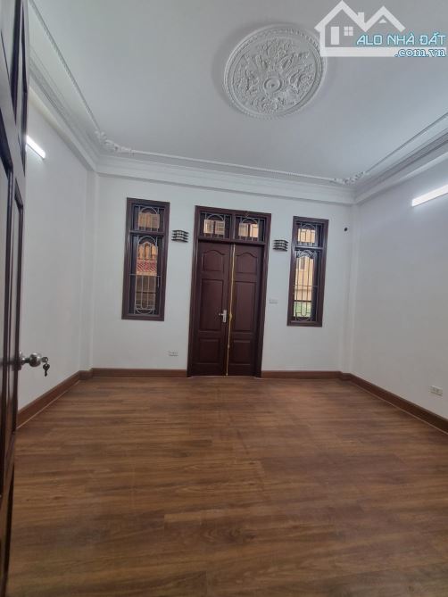 ✨ BÁN NHÀ Phố VƯƠNG THỪA VŨ – THANH XUÂN, 5 TẦNG, PHÂN LÔ – Ô TÔ ĐỖ CỬA -15,2 TỶ - 1