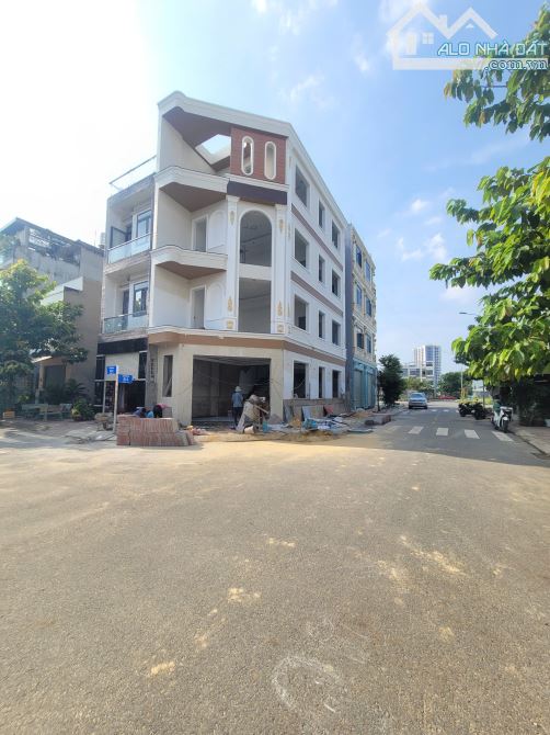 Bán nhà 2 mặt tiền, gần làng đại học quốc gia, phường Bình An, Thành phố Dĩ An - 1