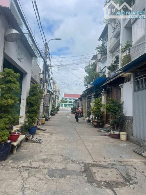 Nhà căn hộ dịch vụ ngay tên lửa bình Tân - 1
