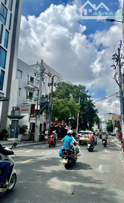 Bán nhà Phú Nhuận, 4 Tầng, 99m2 DTsd, Ở ngay, gần MT Nguyễn Văn Trỗi, ngang 4.2m, 6.55 Tỷ - 1