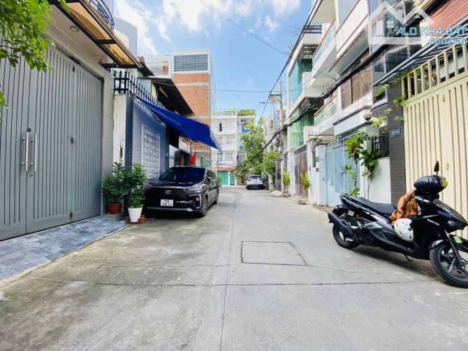 GIẢM 200TR - BÙI ĐÌNH TUÝ - 49M2 - 4 TẦNG - XE HƠI QUAY ĐẦU - 1