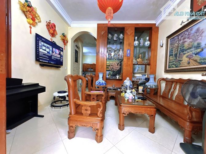 Ô tô đỗ cửa 3 bước ra Hồ Tây, DT 75m2, MT 5,6m, ngõ thông 2 thoáng, 30m ra MP, 19,1 tỷ - 1