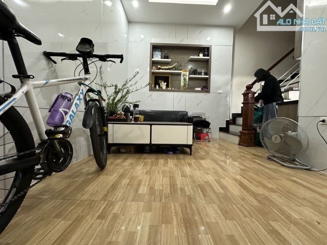 🏡 PHỐ CÁT LINH – 22M², 5 TẦNG, 3 NGỦ – 6,3 TỶ - 1