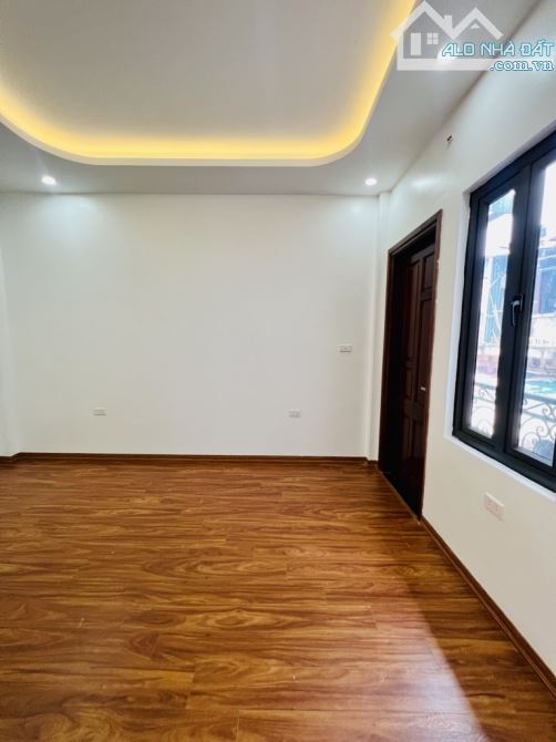 BÁN NHÀ XÃ ĐÀN – LÔ GÓC – 20M² – 4 TẦNG – 3 BƯỚC RA Ô TÔ – GIÁ CHỈ 5.9 TỶ - 1